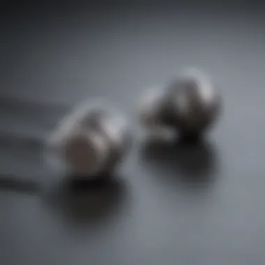 Comfort fit earbuds